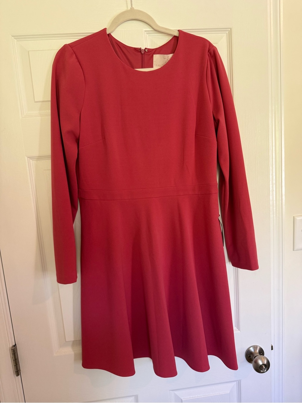 Gal Meets Glam Classic Long-Sleeve Fit & Flare Dress in Coral - Picture 3 of 6